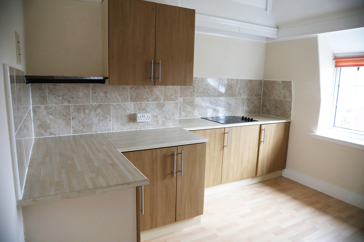 collington-house-2-flat-kitchen-3